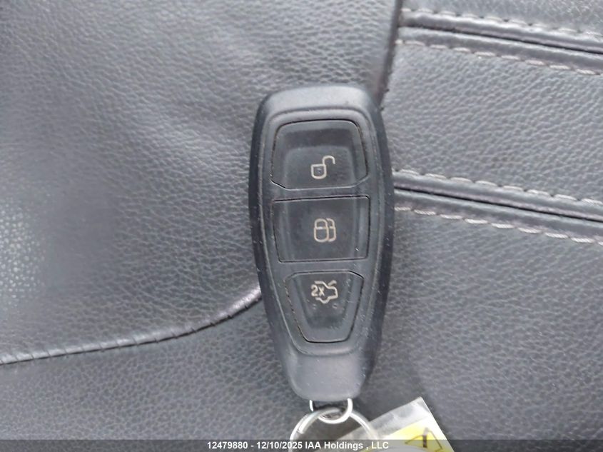 2012 Ford Focus Titanium VIN: 1FAHP3N20CL350442 Lot: 12479880