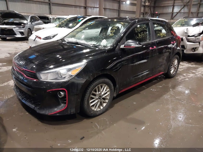 3KPA35AB4JE156513 2018 KIA RIO photo no. 2