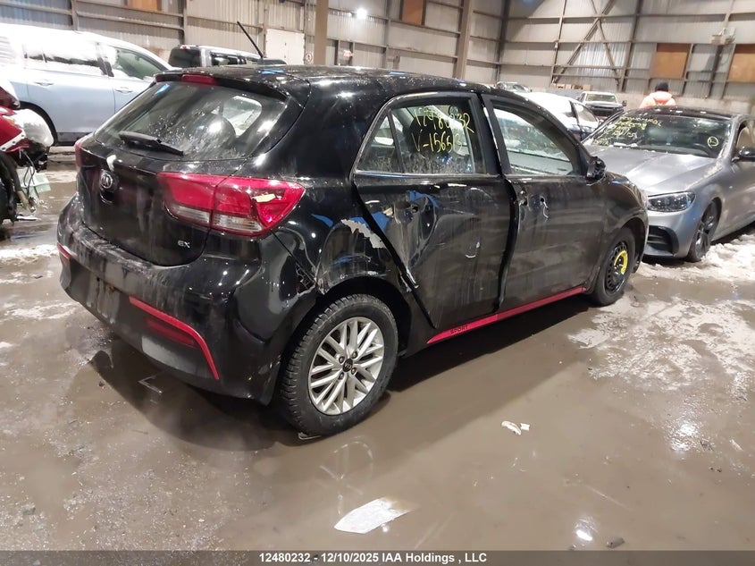 3KPA35AB4JE156513 2018 KIA RIO photo no. 4