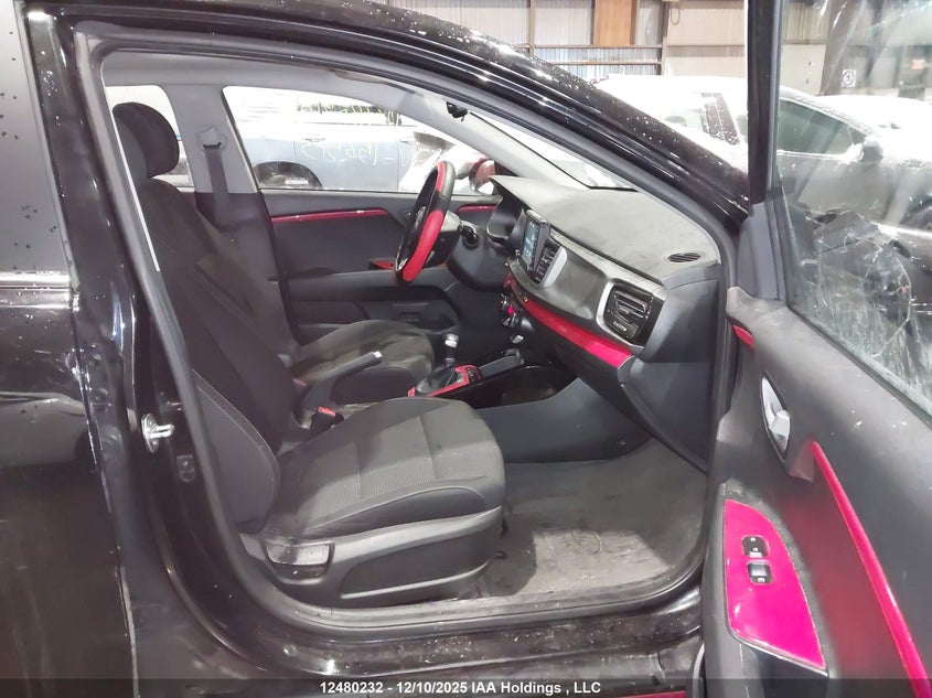3KPA35AB4JE156513 2018 KIA RIO photo no. 5