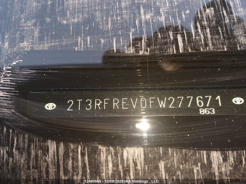 2T3RFREV0FW277671 2015 TOYOTA RAV 4 photo no. 20
