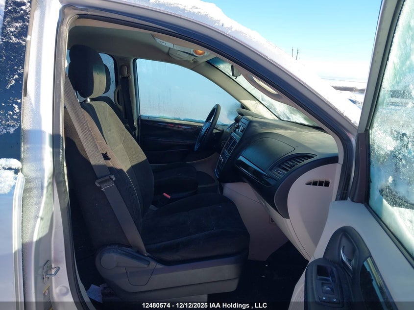 2C4JDGAGXCR387616 2012 DODGE RAM VAN photo no. 5