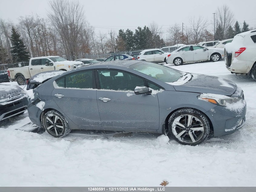 3KPFL4A86JE251773 2018 KIA FORTE photo no. 13