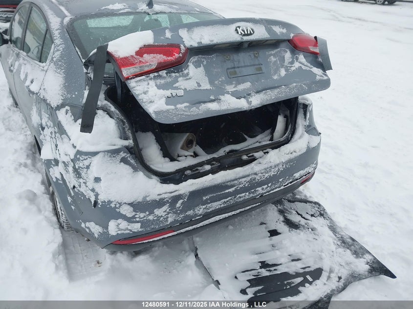 3KPFL4A86JE251773 2018 KIA FORTE photo no. 6