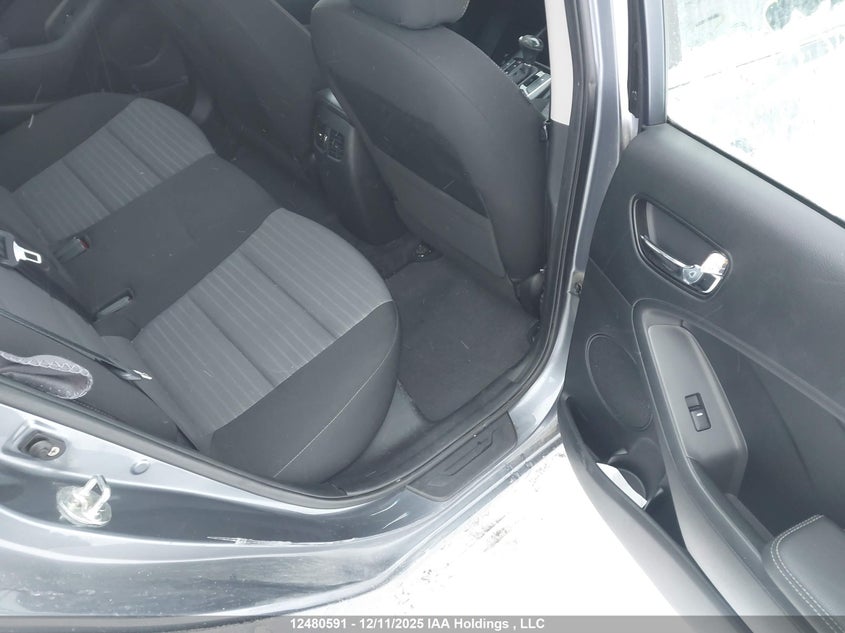 3KPFL4A86JE251773 2018 KIA FORTE photo no. 8