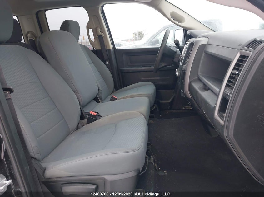 1C6RR7FT7HS556868 2017 RAM 1500 photo no. 5