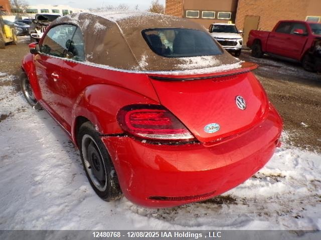 3VW5DAAT9JM508374 2018 VOLKSWAGEN BEETLE photo no. 5