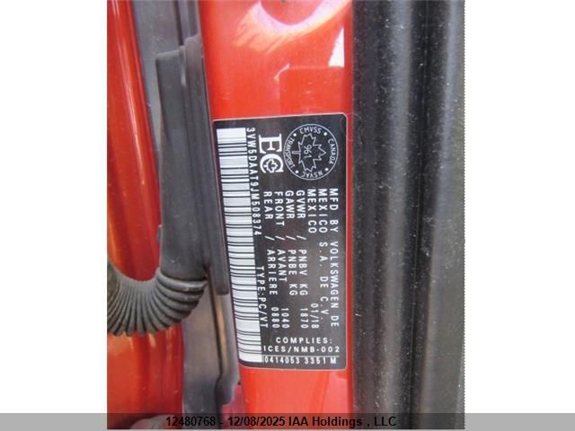 2018 Volkswagen Beetle 2.0 Tsi Coast/2.0 Tsi Trendline VIN: 3VW5DAAT9JM508374 Lot: 12480768