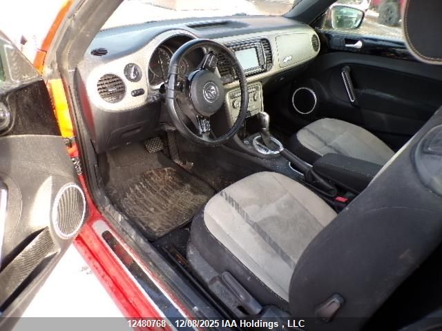 2018 Volkswagen Beetle 2.0 Tsi Coast/2.0 Tsi Trendline VIN: 3VW5DAAT9JM508374 Lot: 12480768