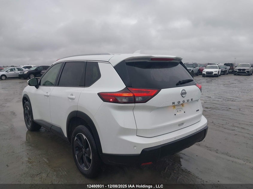 JN8BT3BB6SW152143 2025 NISSAN ROGUE photo no. 3