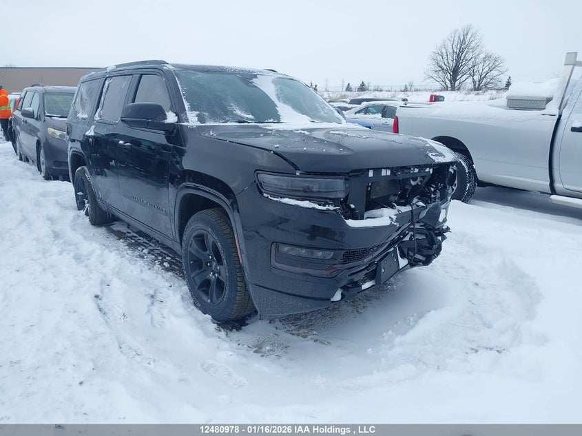 1C4SJVFJ8NS132423 JEEP GRAND WAGONEER Photo 1