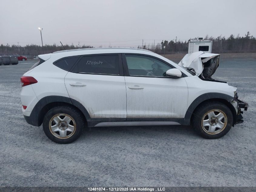 2017 Hyundai Tucson Limited/Sport And Eco/Se VIN: KM8J3CA46HU592731 Lot: 12481074