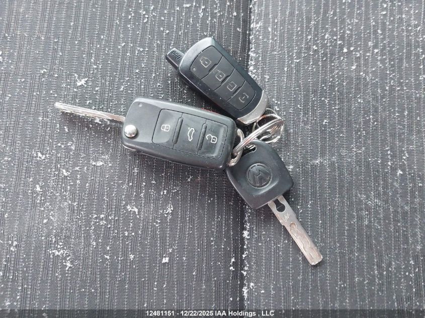 2016 Volkswagen Tiguan Comfortline/Highline/Special Edition VIN: WVGJV7AXXGW097513 Lot: 12481151