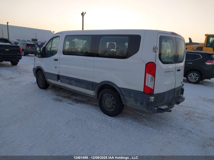 1FMZK1ZM8FKB17380 2015 FORD TRANSIT photo no. 3