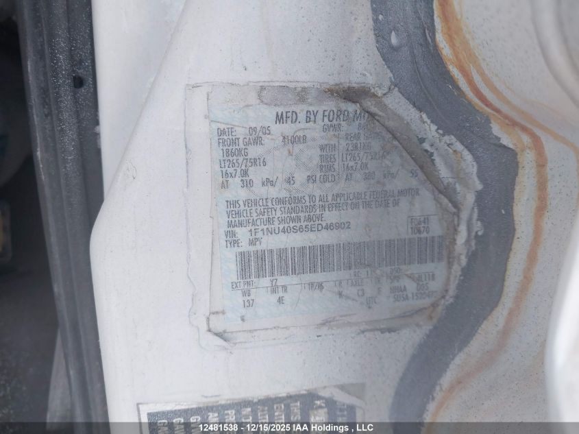 2005 Ford Excursion Xls VIN: 1F1NU40S65ED46902 Lot: 12481538