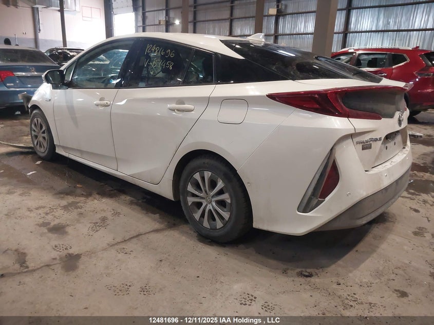 Vin: jtdkarfp8l3151458, lot: 2868037, toyota prius 20203