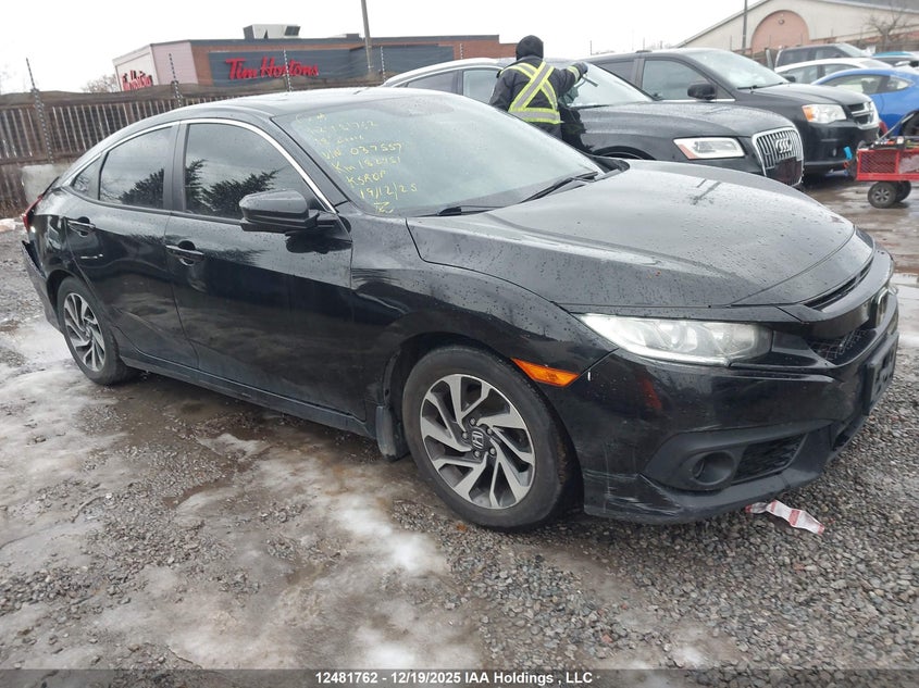 2HGFC2F80JH037557 2018 Honda Civic Ex auction photo 1