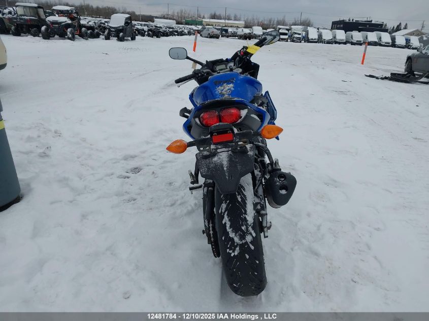 2011 Yamaha Fz8 S VIN: JYARN28N3BA000135 Lot: 12481784