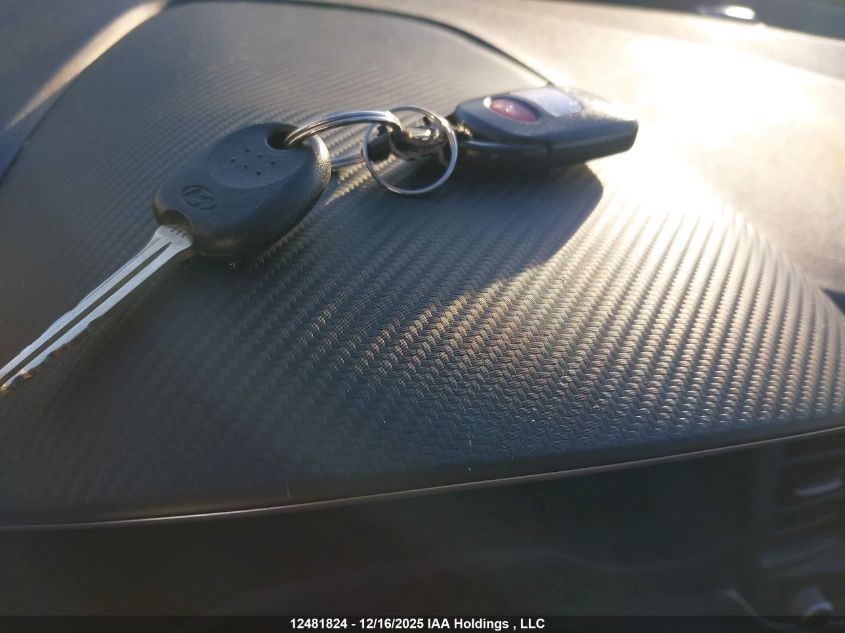 2019 Hyundai Elantra Essential VIN: KMHD74LF8KU737913 Lot: 12481824