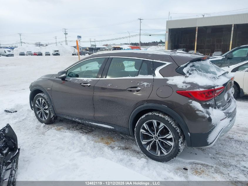 2017 Infiniti Qx30 Luxury/Premium/Sport VIN: SJKCH5CR4HA037763 Lot: 12482119