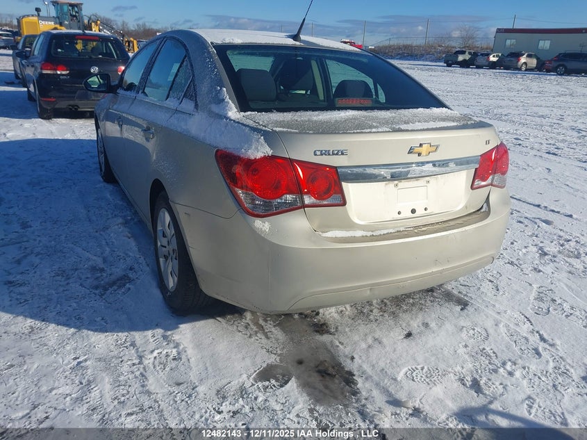 1G1PC5SB8E7268075 2014 CHEVROLET CRUZE photo no. 3