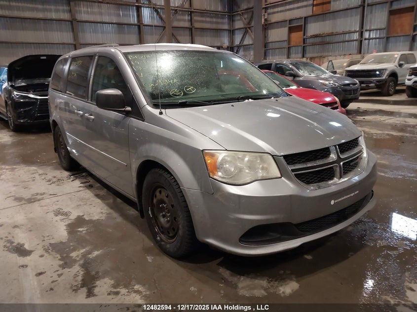 2C4RDGBG6DR798756 DODGE GRAND CARAVAN Photo 1