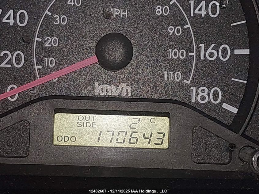 2003 Toyota Corolla Ce/Le/Sport VIN: 2T1BR32E43C740069 Lot: 12482607