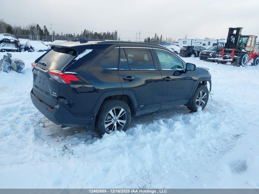 2T3RWRFV4RW250024 2024 TOYOTA RAV 4 photo no. 4
