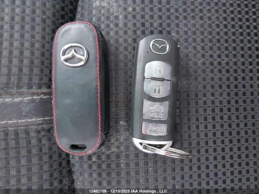 2018 Mazda Mazda3 50Th Anniversary Edition/Gs/Se VIN: JM1BN1V70J1163619 Lot: 12482708