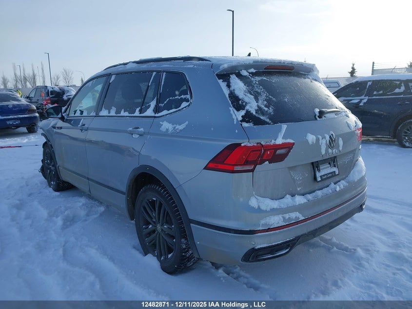 3VV8B7AX5NM054241 2022 VOLKSWAGEN TIGUAN photo no. 3