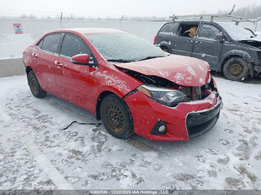 2T1BURHE3FC256715 2015 Toyota Corolla S auction photo 1