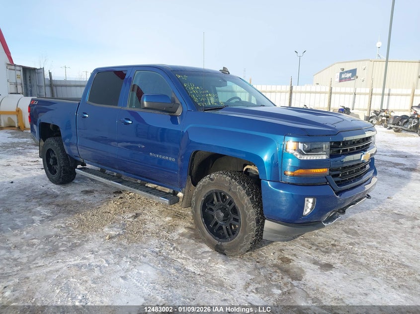 3GCUKREC6JG542350 CHEVROLET SILVERADO Photo 1