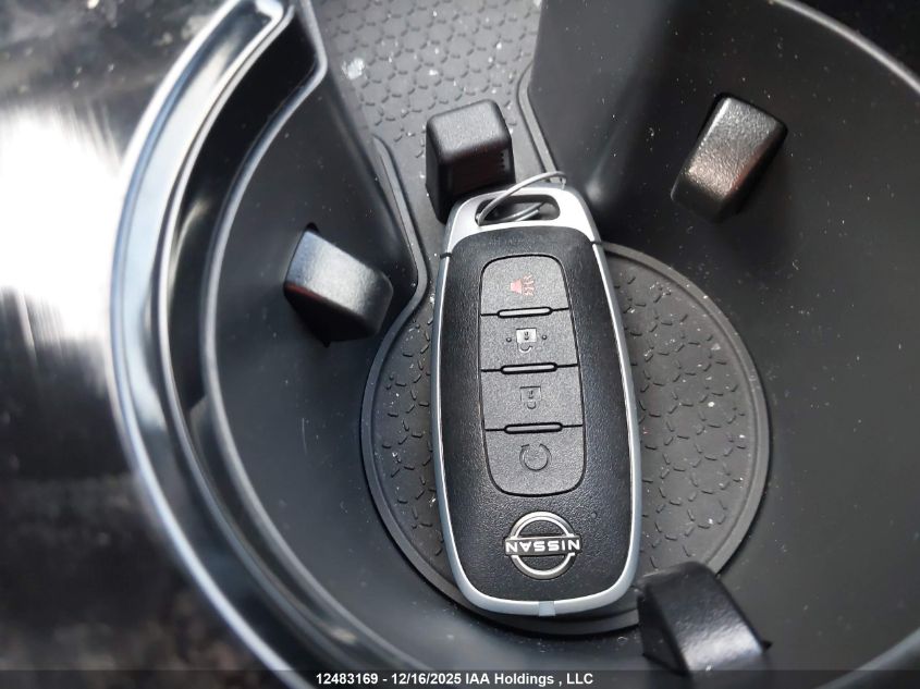 2025 Nissan Rogue S VIN: JN8BT3AB0SW429810 Lot: 12483169