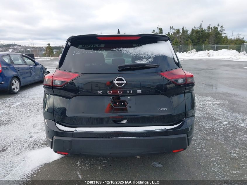 2025 Nissan Rogue S VIN: JN8BT3AB0SW429810 Lot: 12483169