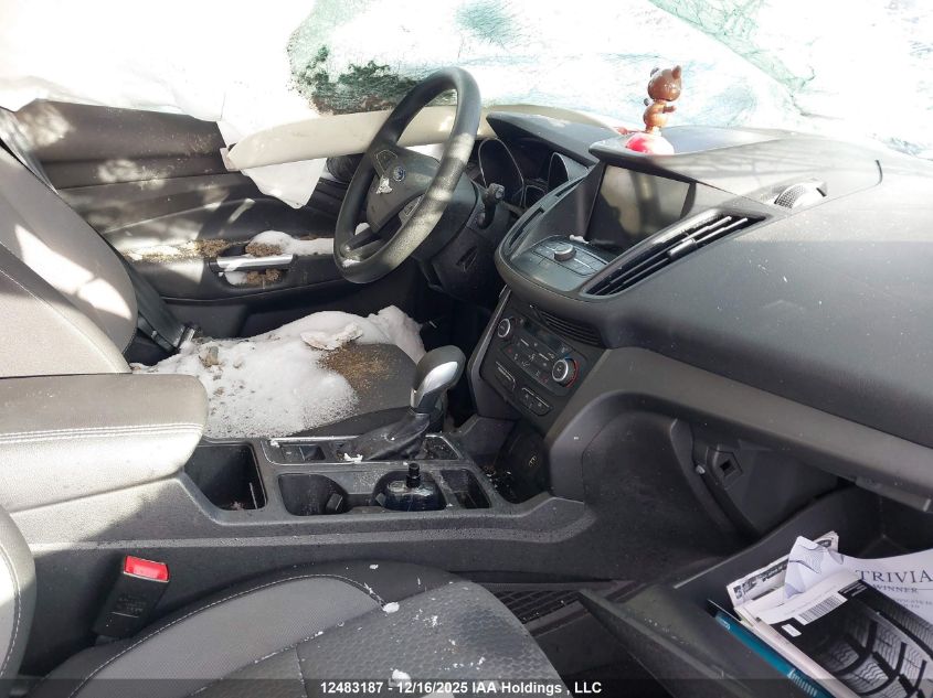 2019 Ford Escape Se VIN: 1FMCU9GD6KUC10057 Lot: 12483187