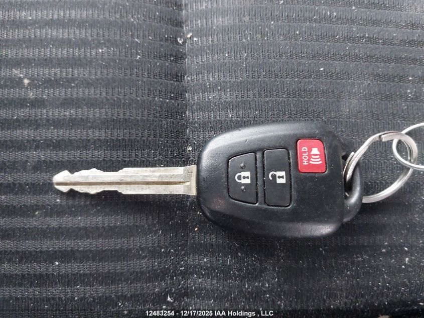 2016 Toyota Rav4 Le VIN: 2T3BFREV2GW467880 Lot: 12483254