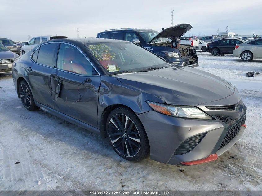 4T1B61HK0JU057078 2018 Toyota Camry auction photo 1