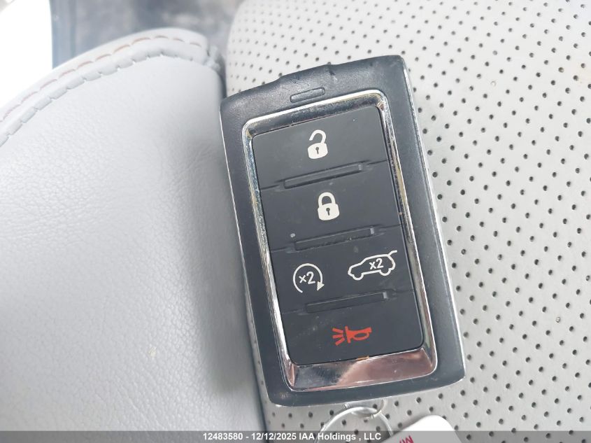 2023 Jeep Grand Cherokee Overland VIN: 1C4RJHDG3PC523354 Lot: 12483580