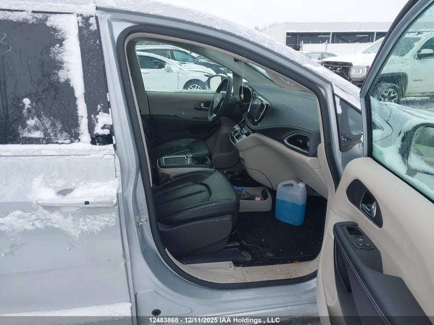 2C4RC1BG4PR621823 2023 CHRYSLER PACIFICA photo no. 5
