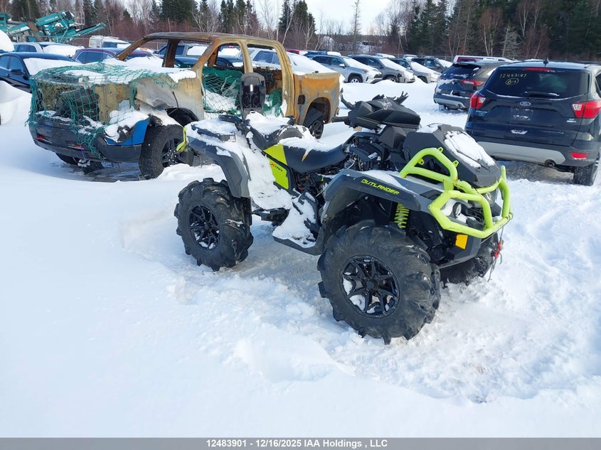 3JBLWAX41MJ002373 CAN-AM OUTLANDER Photo 1