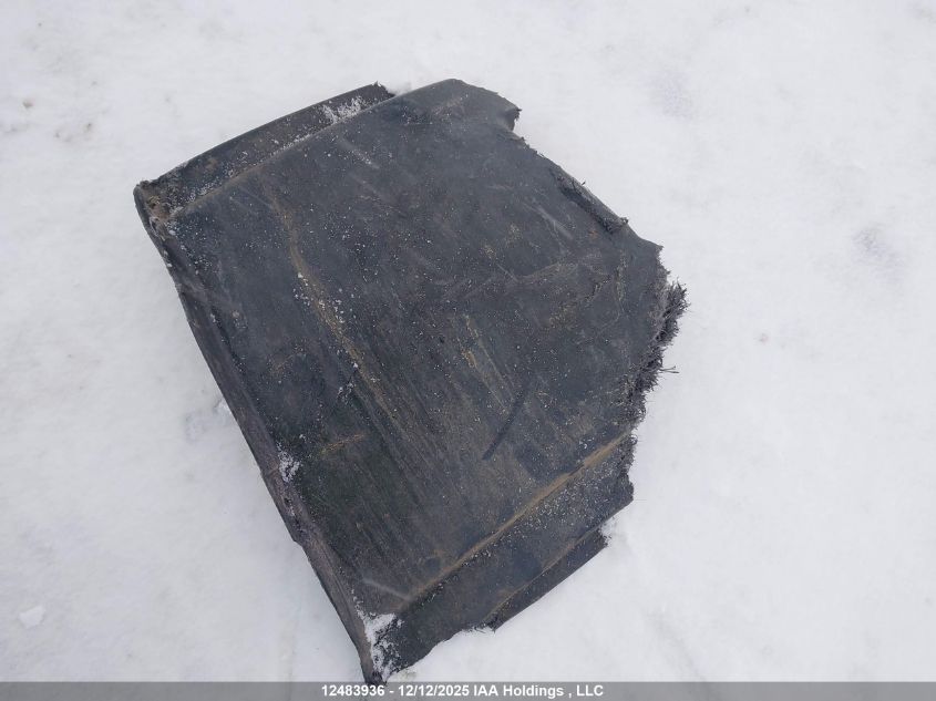 2005 GMC Yukon Denali Denali VIN: 1GKEK63U65J227572 Lot: 12483936