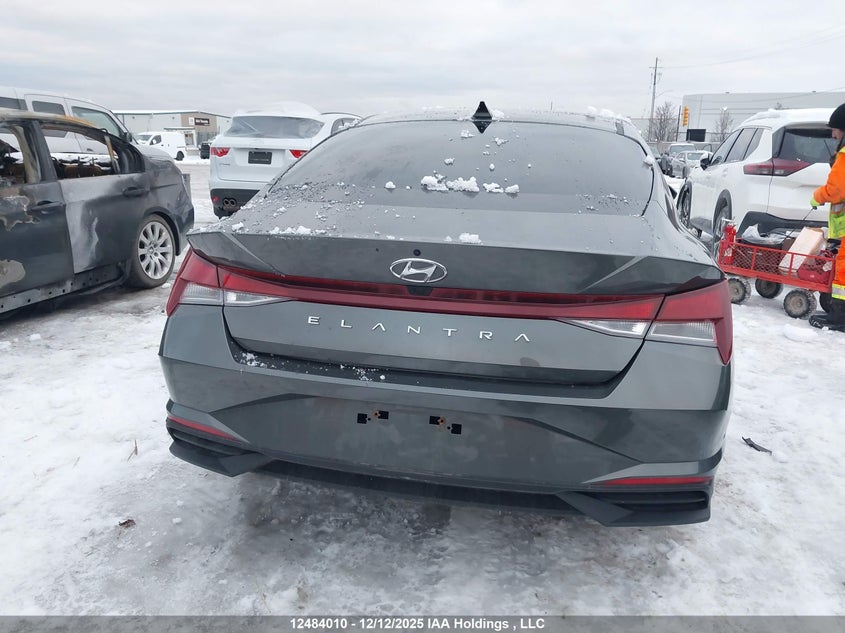 KMHLM4AG8PU398173 2023 HYUNDAI ELANTRA photo no. 16