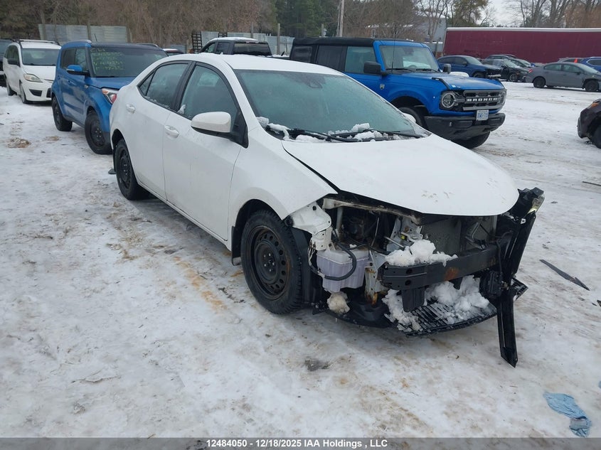 2T1BURHE9JC005836 2018 Toyota Corolla Le auction photo 1
