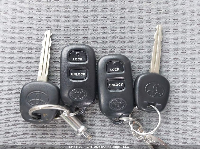 2005 Toyota Corolla Ce/Le/S VIN: 2T1BR32E85C916866 Lot: 12484100