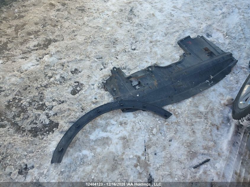 2015 Hyundai Santa Fe Sport 2.0T Se VIN: 5XYZUDLA7FG262706 Lot: 12484123