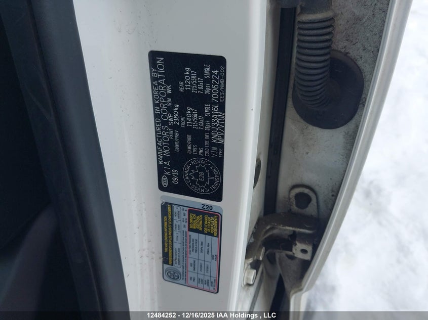 KNDJ33A16L7006224 2020 KIA SOUL EV photo no. 9