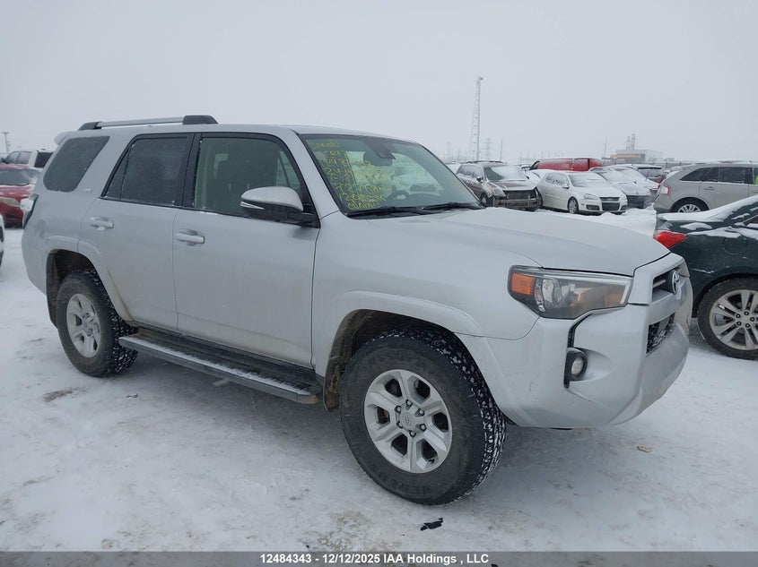 JTENU5JR9R6242442 2024 TOYOTA 4RUNNER photo no. 2