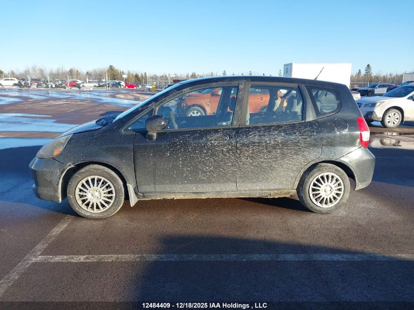 2008 Honda Fit Dx/Lx VIN: JHMGD38488S804525 Lot: 12484409