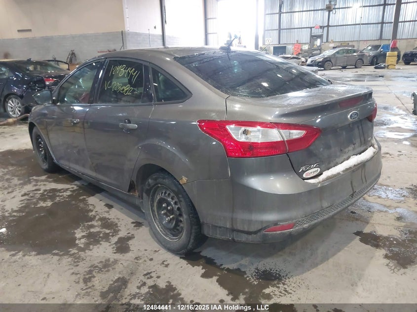 1FAHP3F2XCL223082 2012 FORD FOCUS photo no. 3