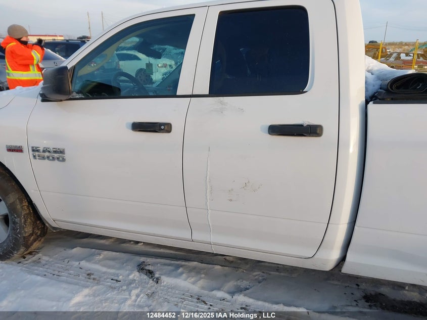 1C6RR7FT1HS585976 2017 RAM 1500 photo no. 14